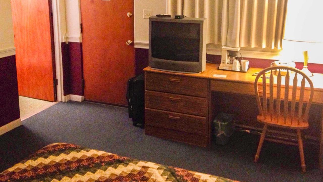 Judys Motel Bedford Eksteriør bilde