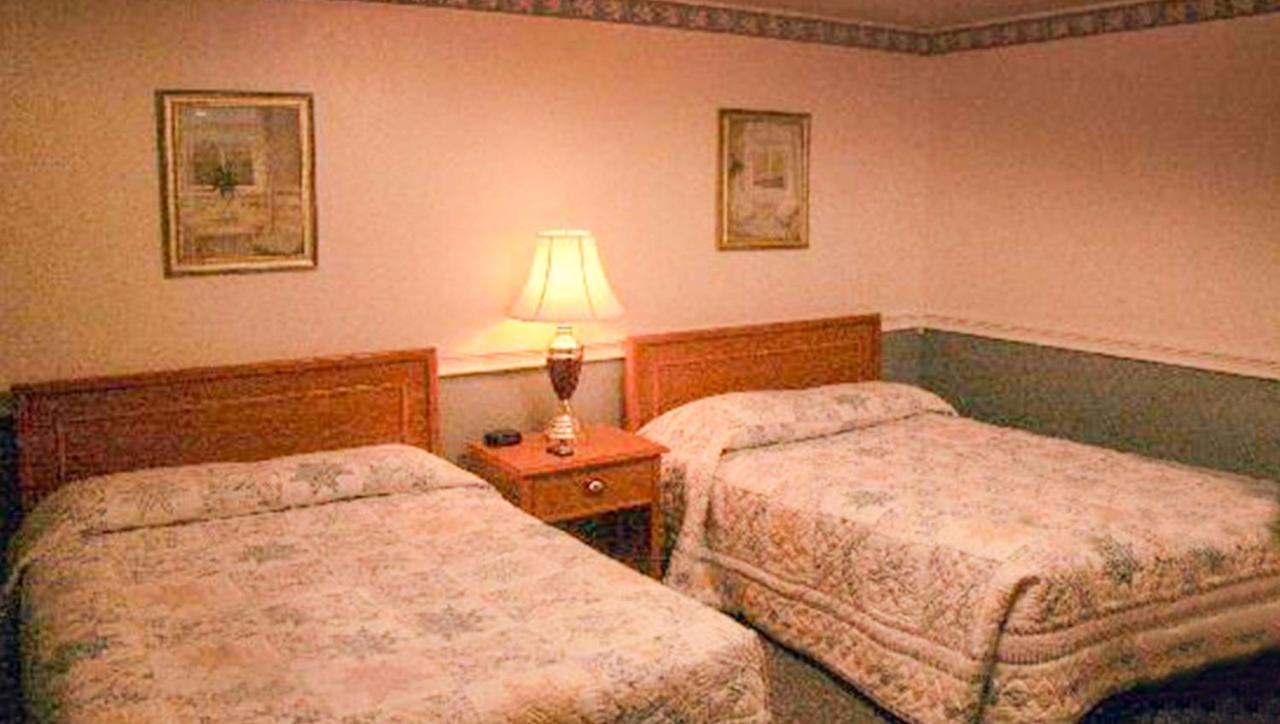 Judys Motel Bedford Eksteriør bilde